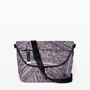 Lululemon All Night Festival Bag 5L